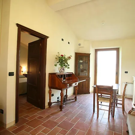 Valle Di Country Апартаменты *