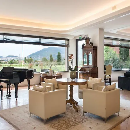 Valle Di Country Ассизи